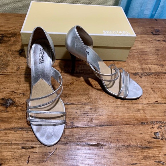 Michael Kors Good Condition Silver Heels - Picture 1 of 5